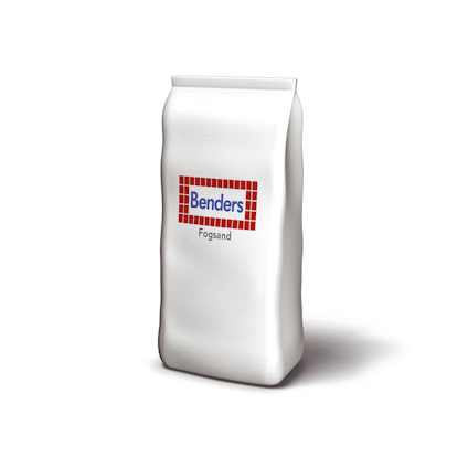 Vit förpackning med texten "Benders Fogsand" och röd ruta med blå logotyp.