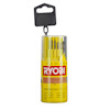 Borrsats i grön plastcylinder med texten "RYOBI" på etiketten. Lock med handtag upptill.
