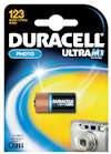 Förpackning med Duracell Ultra M3 litiumbatteri och kameraillustration. Text: 123 PHOTO 3V Best Before 2014.
