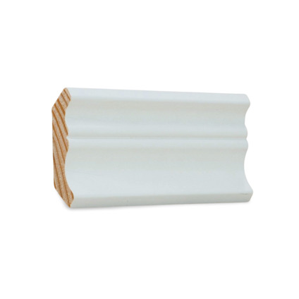 vitmålad träprofil – vy från sidan